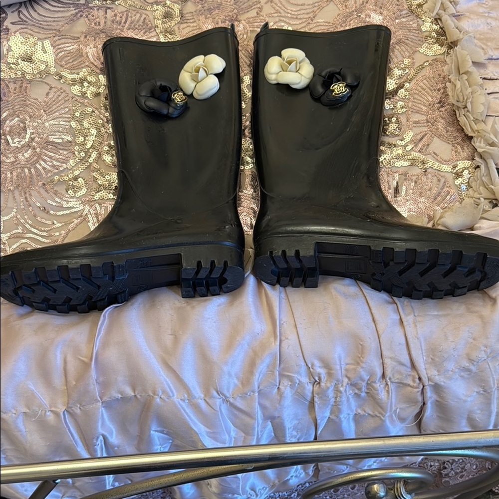 Camillia rain boots